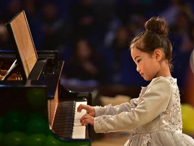 成都请钢琴家教哪家好？